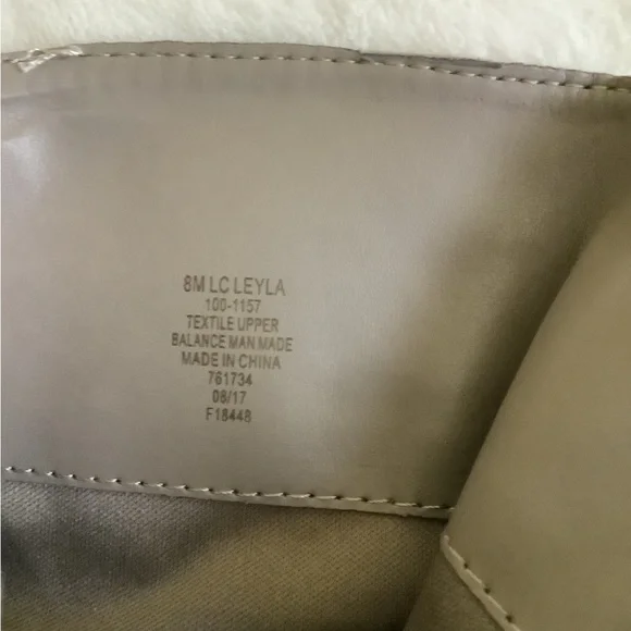 NWOT Liz Claiborne Over Knee Boots (8) - Picture 6 of 14